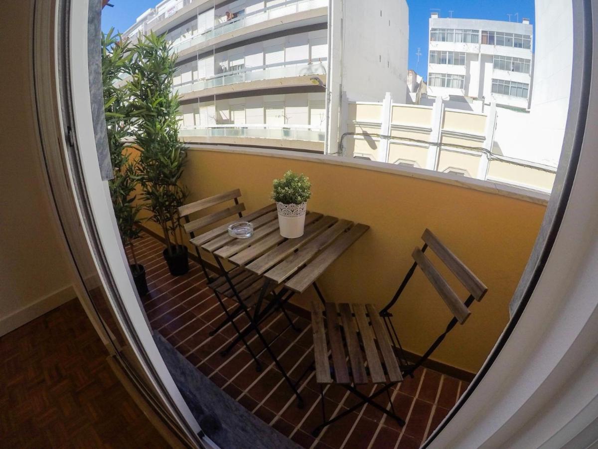Luxury Flat In Faro Apartment Exterior photo