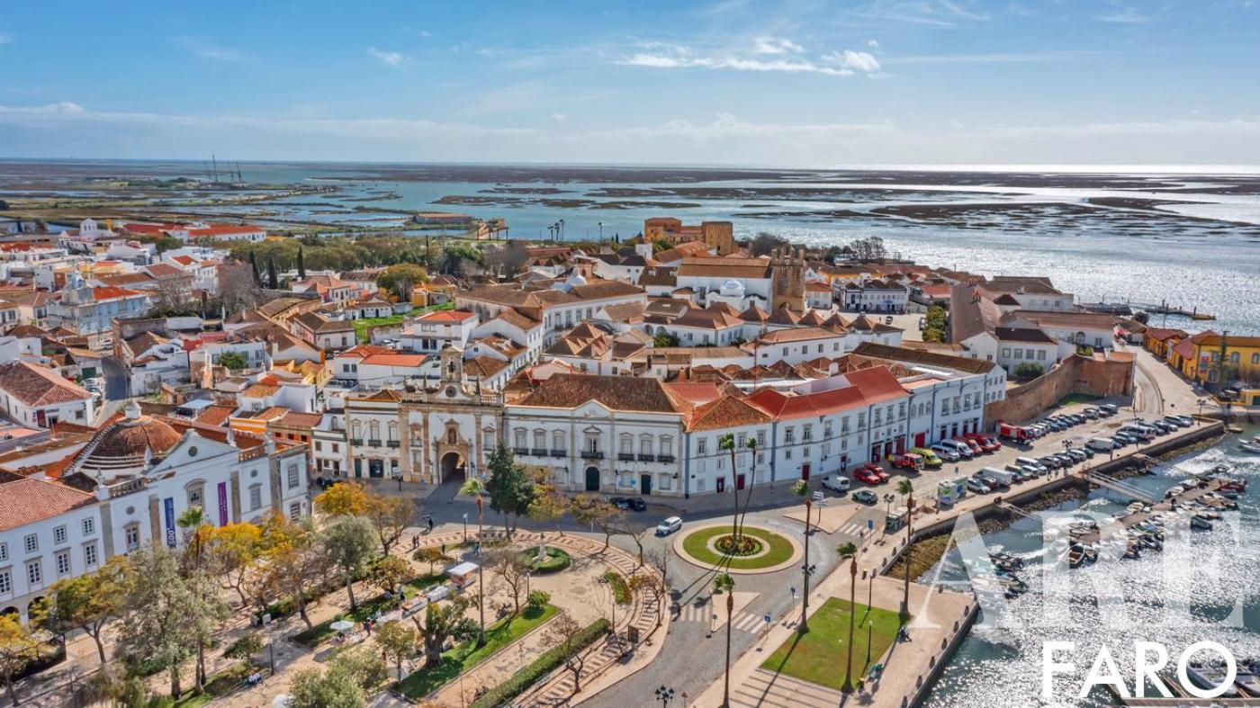 Luxury Flat In Faro Apartment Exterior photo